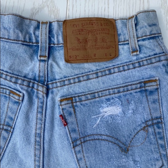 VTG 90’s Levis 512 Cut Off High Rise Denim Shorts - Picture 4 of 4